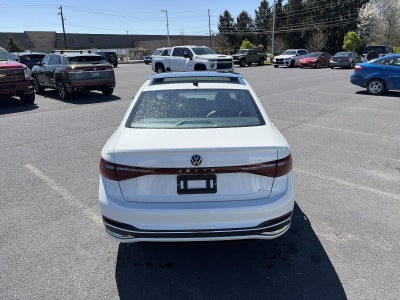 2025 Volkswagen Jetta SEL Auto