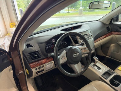 2011 Subaru Legacy 2.5i Limited Power Moonroof
