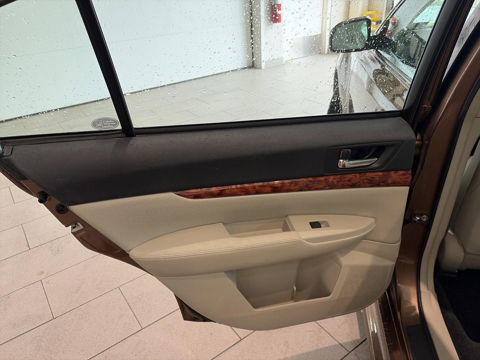 2011 Subaru Legacy 2.5i Limited Power Moonroof