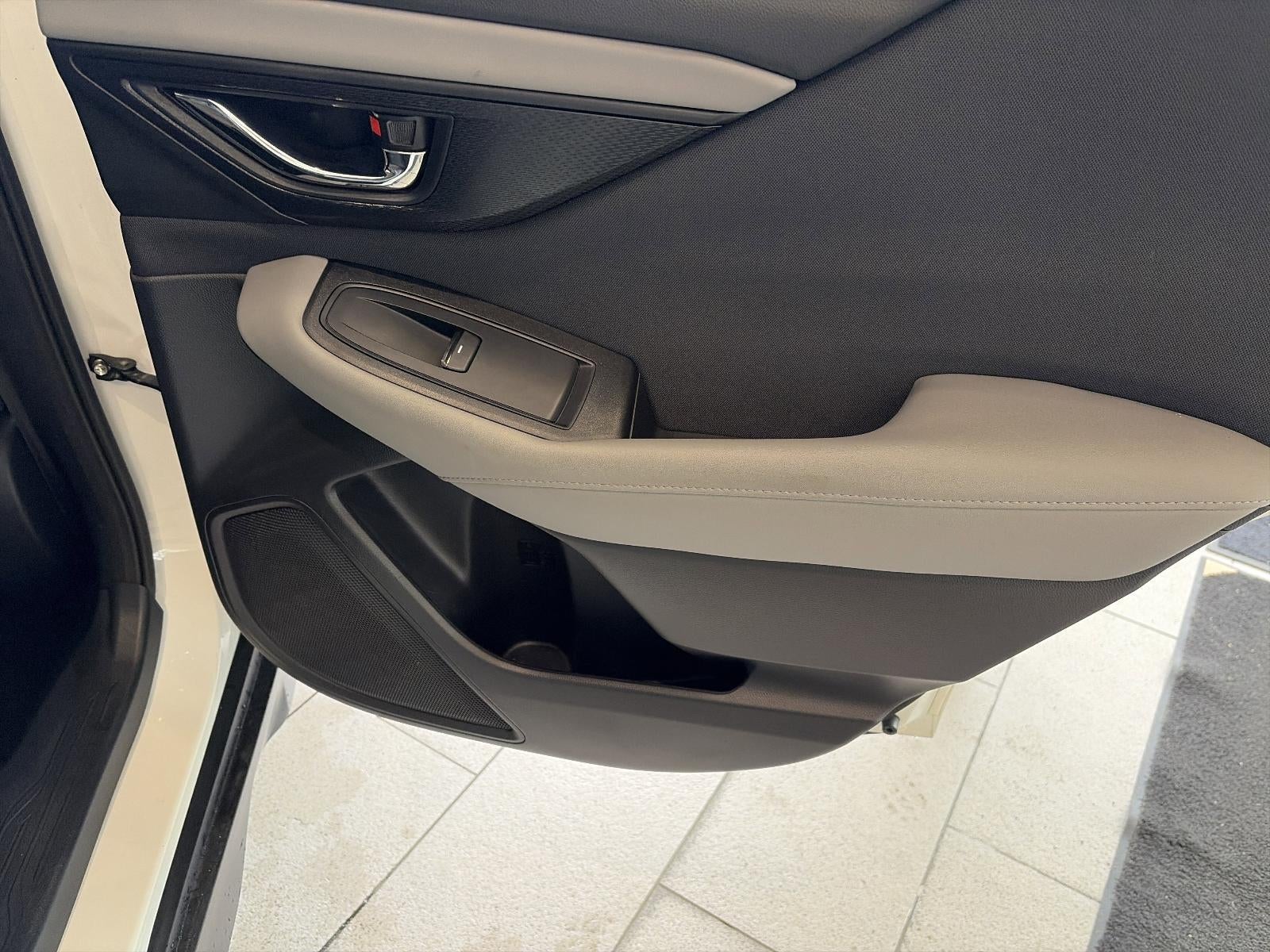 2022 Subaru Outback Premium CVT