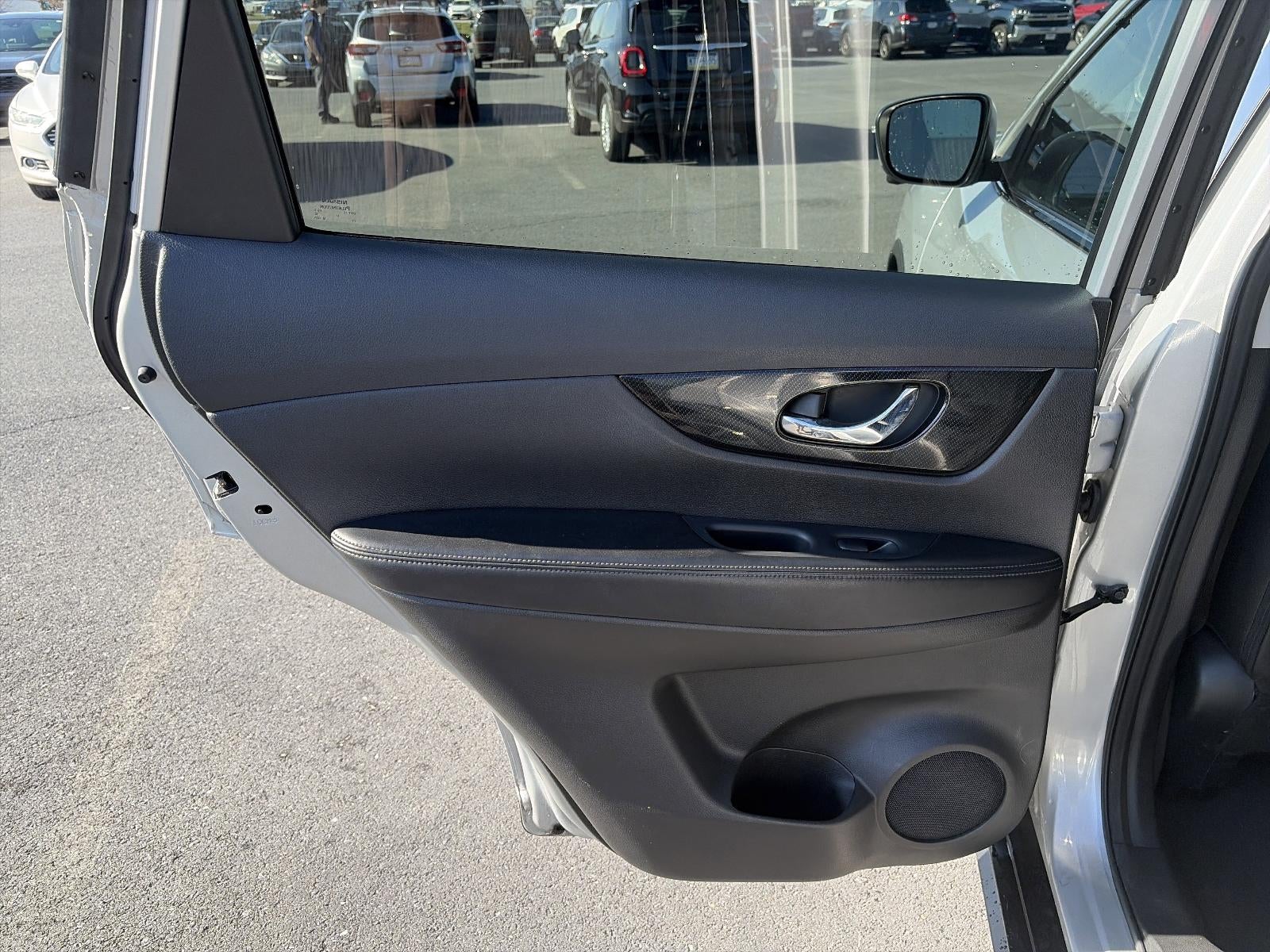 2020 Nissan Rogue FWD SL