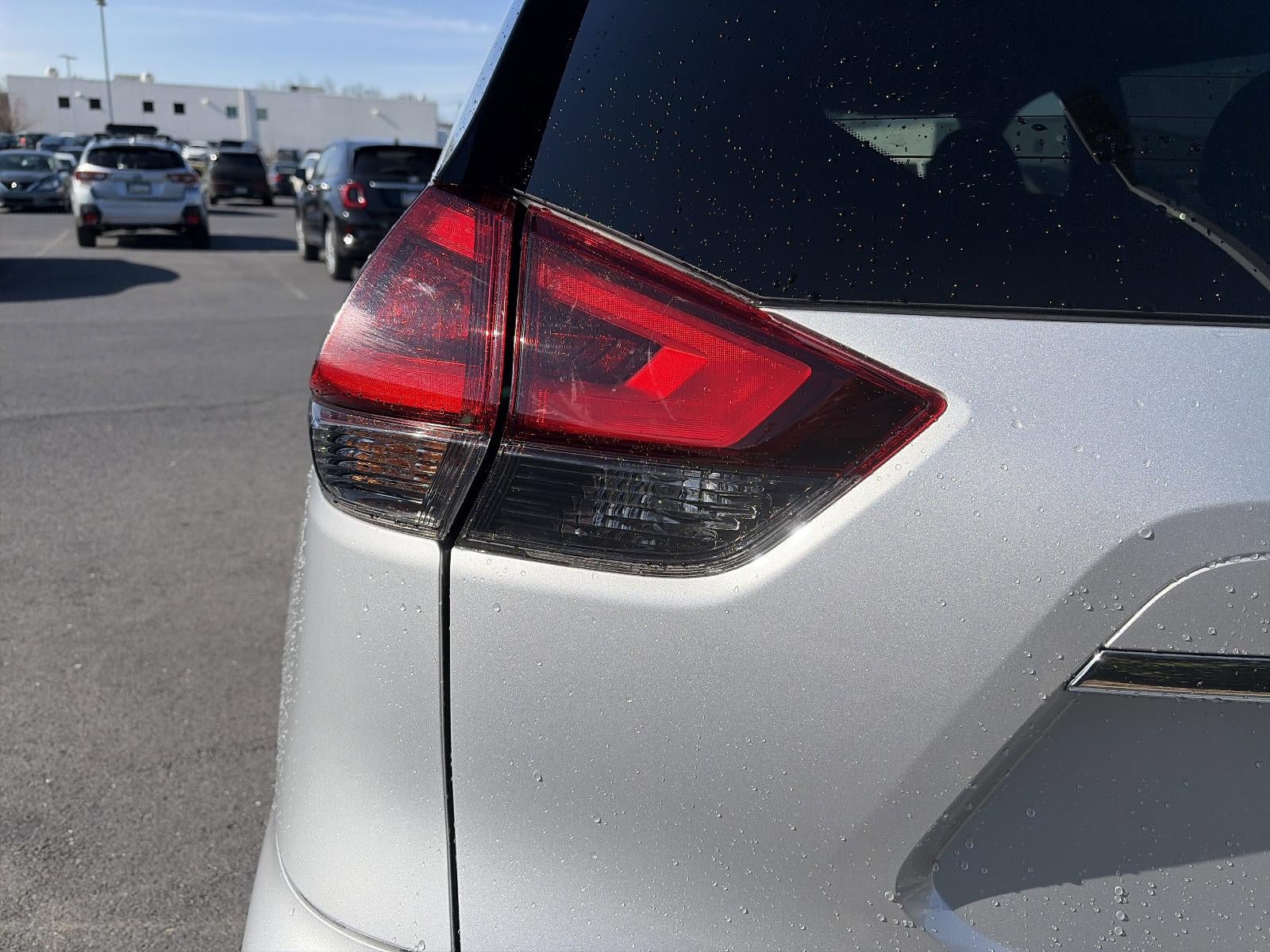 2020 Nissan Rogue FWD SL