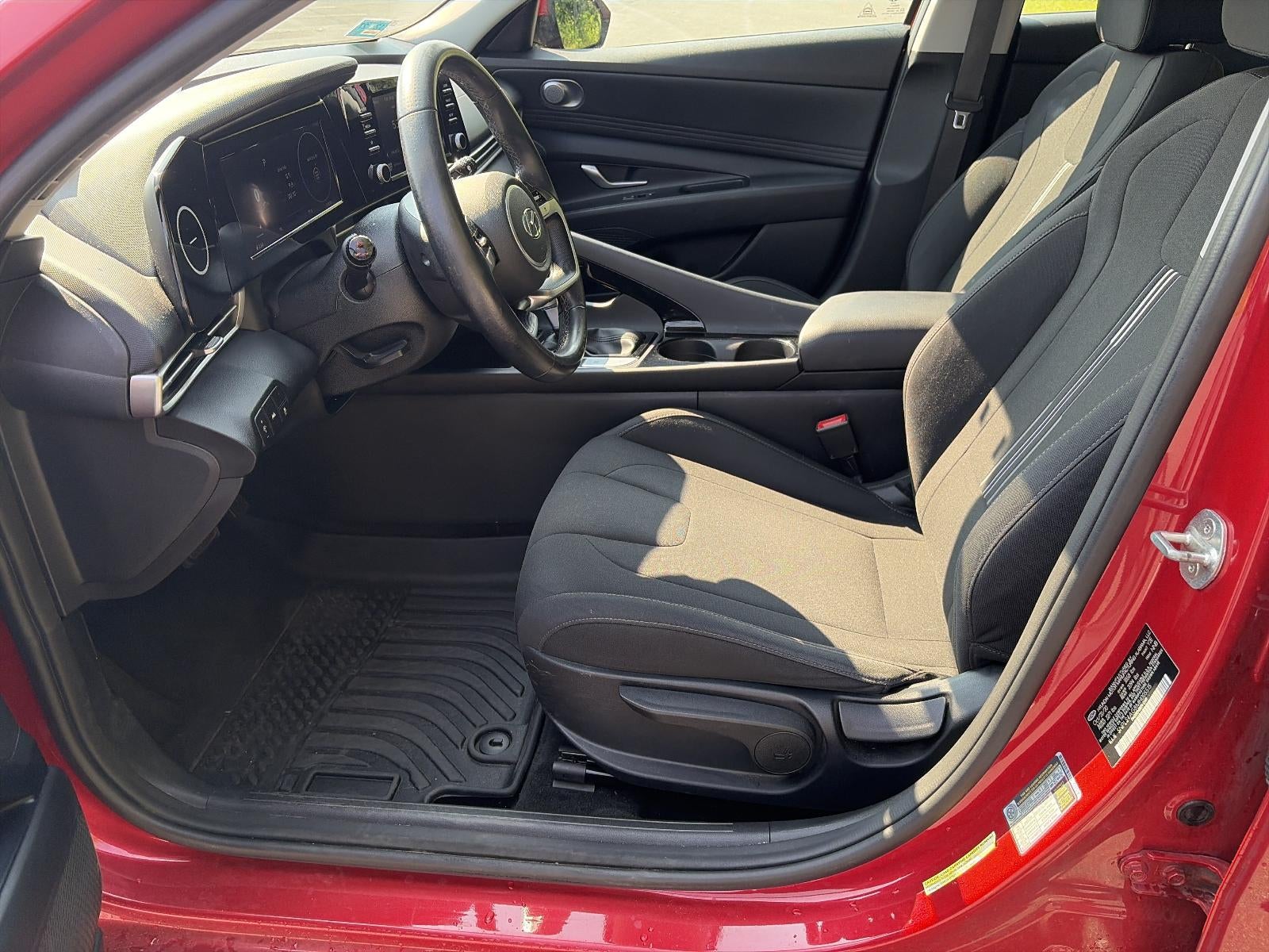 2021 Hyundai ELANTRA SEL IVT