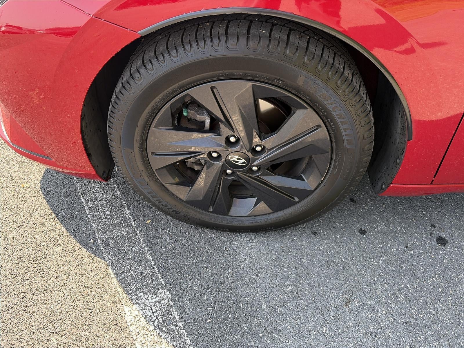 2021 Hyundai ELANTRA SEL IVT