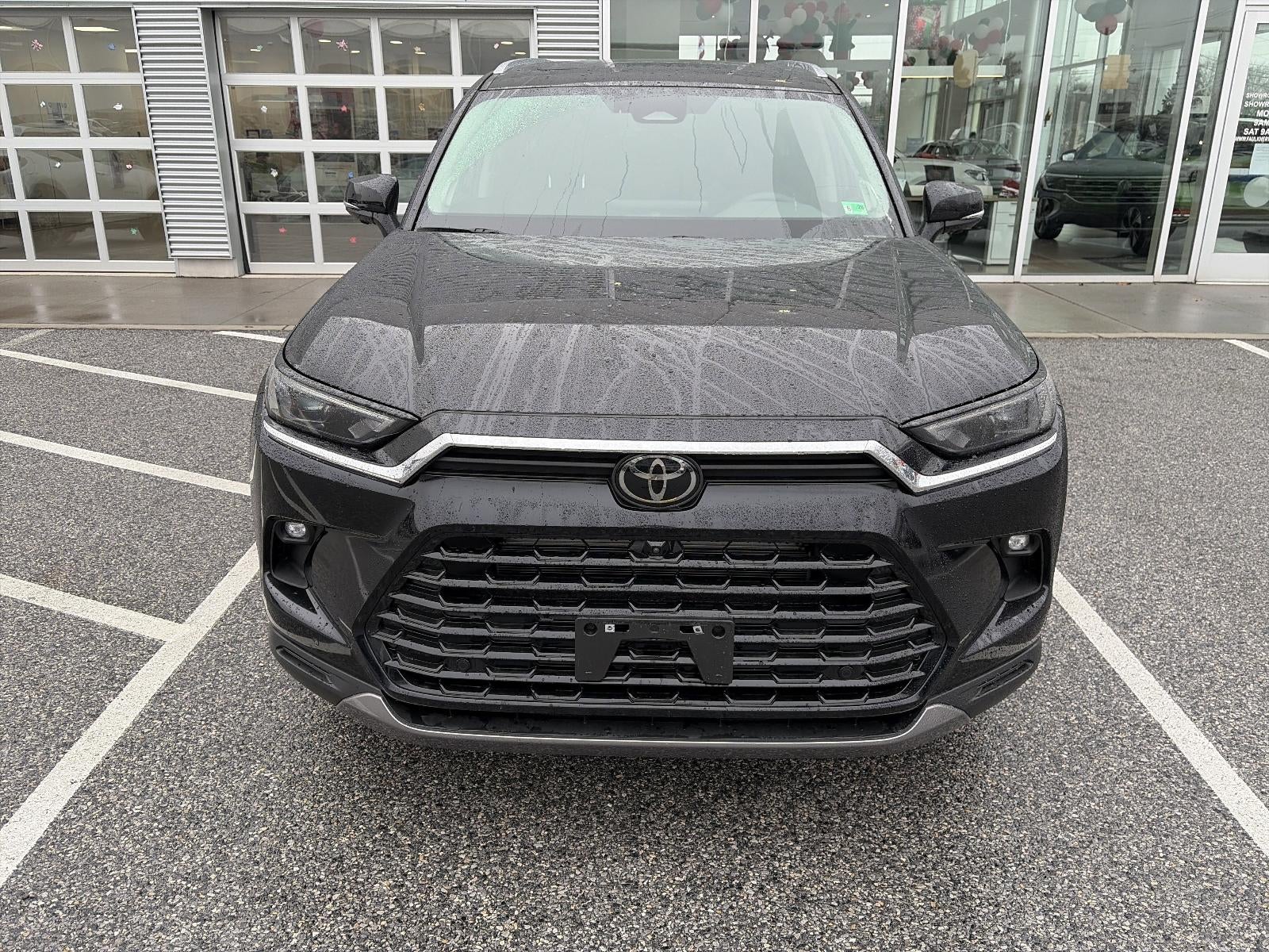 2025 Toyota Grand Highlander Hybrid LE AWD (Natl)