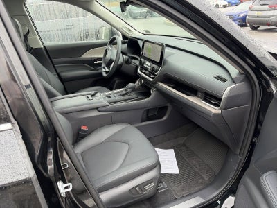 2025 Toyota Grand Highlander Hybrid LE AWD (Natl)