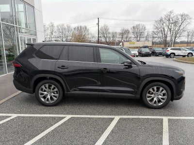 2025 Toyota Grand Highlander Hybrid LE AWD (Natl)