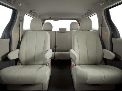 2013 Toyota Sienna 5dr 8-Pass Van V6 SE FWD (Natl)