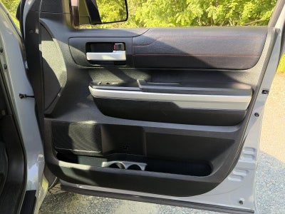2017 Toyota Tundra 4WD 4WD TRD Pro CrewMax 5.5' Bed 5.7L (Natl)