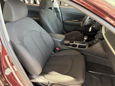 2020 Kia Optima LX Auto