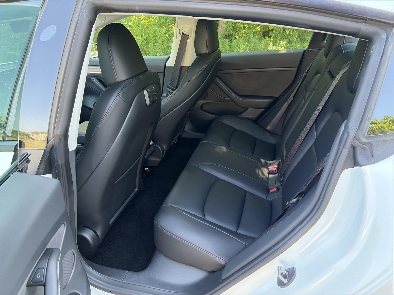 2023 Tesla Model 3 RWD