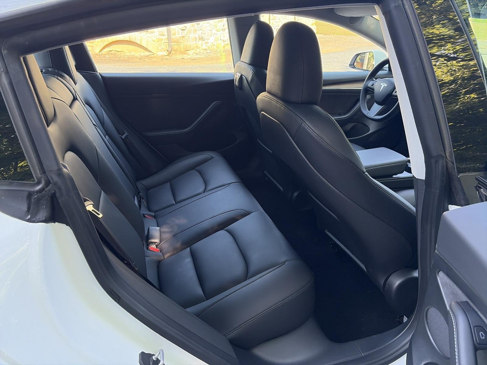 2023 Tesla Model 3 RWD