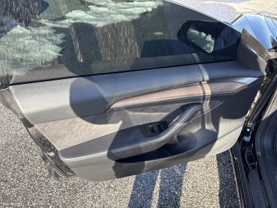 2023 Tesla Model 3 RWD