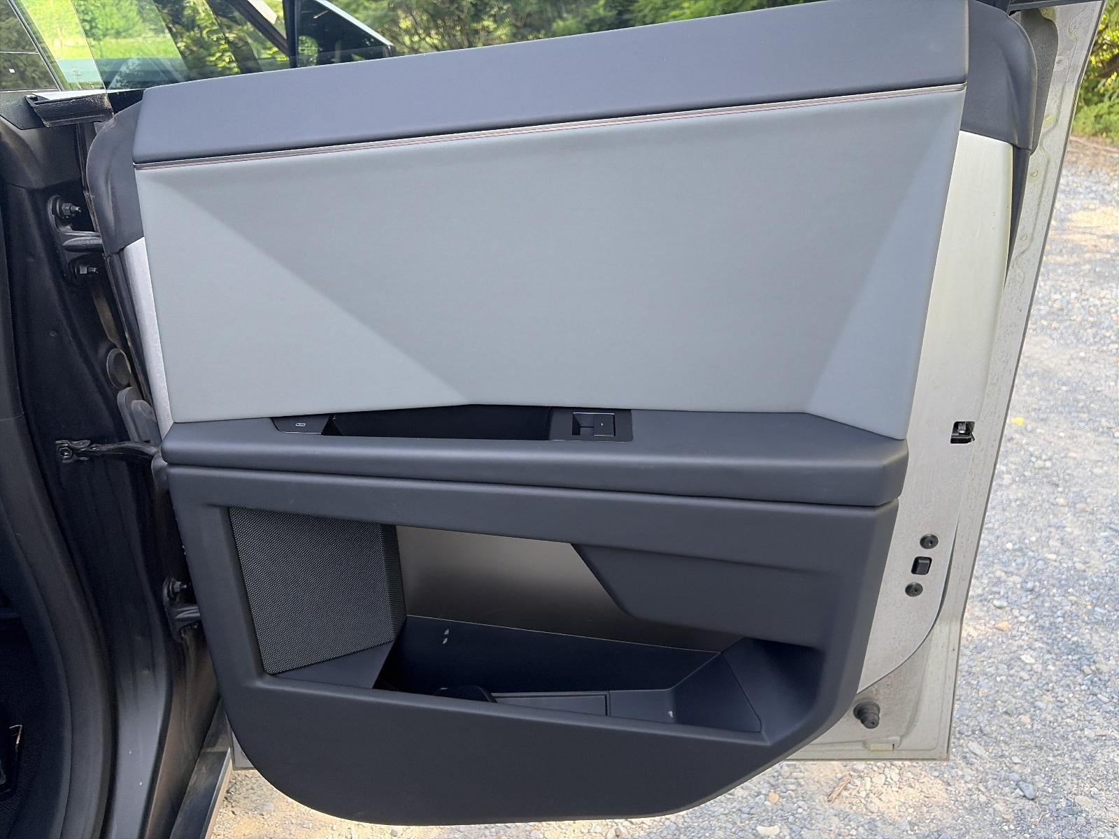 2024 Tesla Cybertruck AWD