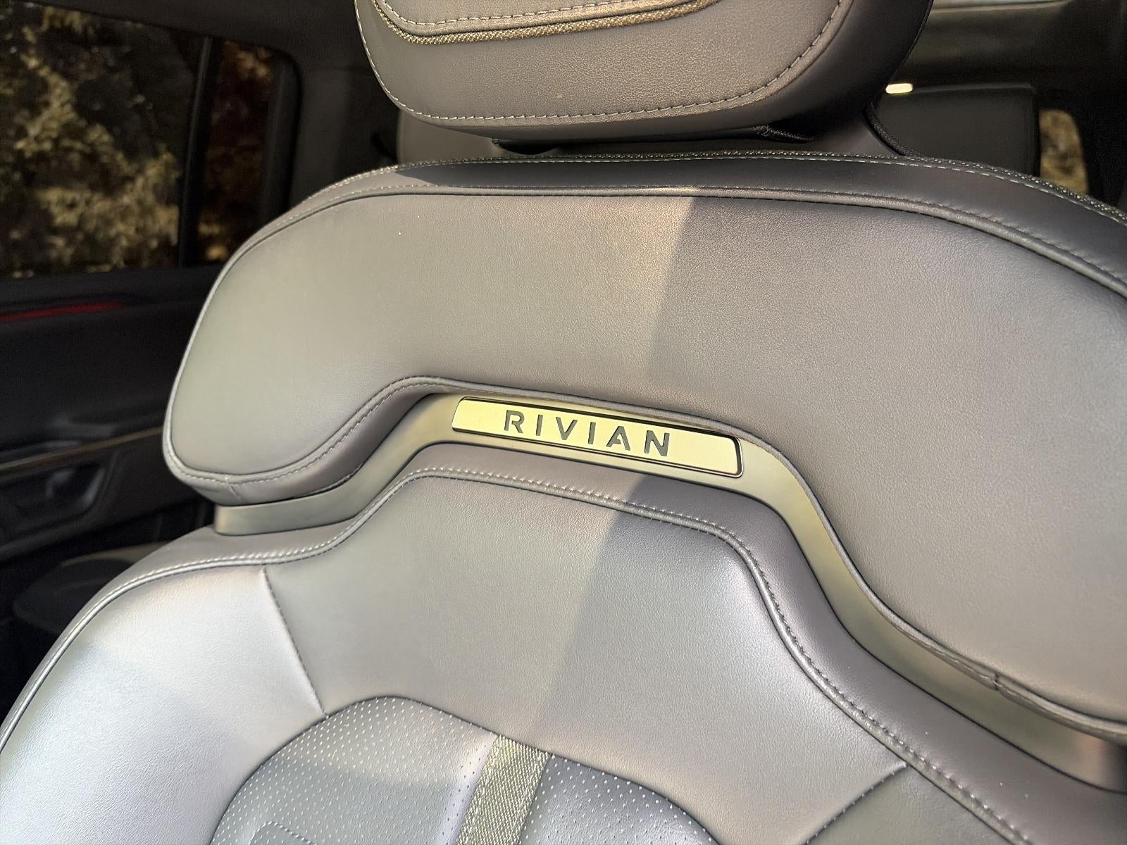 2022 Rivian R1S Launch Edition AWD