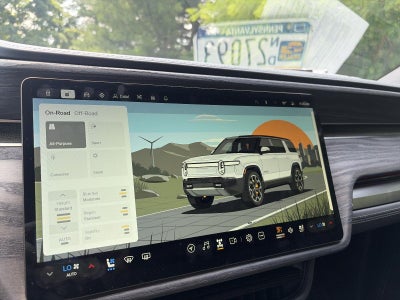 2022 Rivian R1S Launch Edition AWD