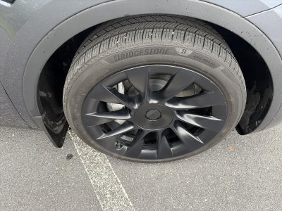 2024 Tesla Model Y Long Range AWD