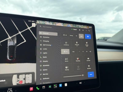 2024 Tesla Model Y Long Range AWD