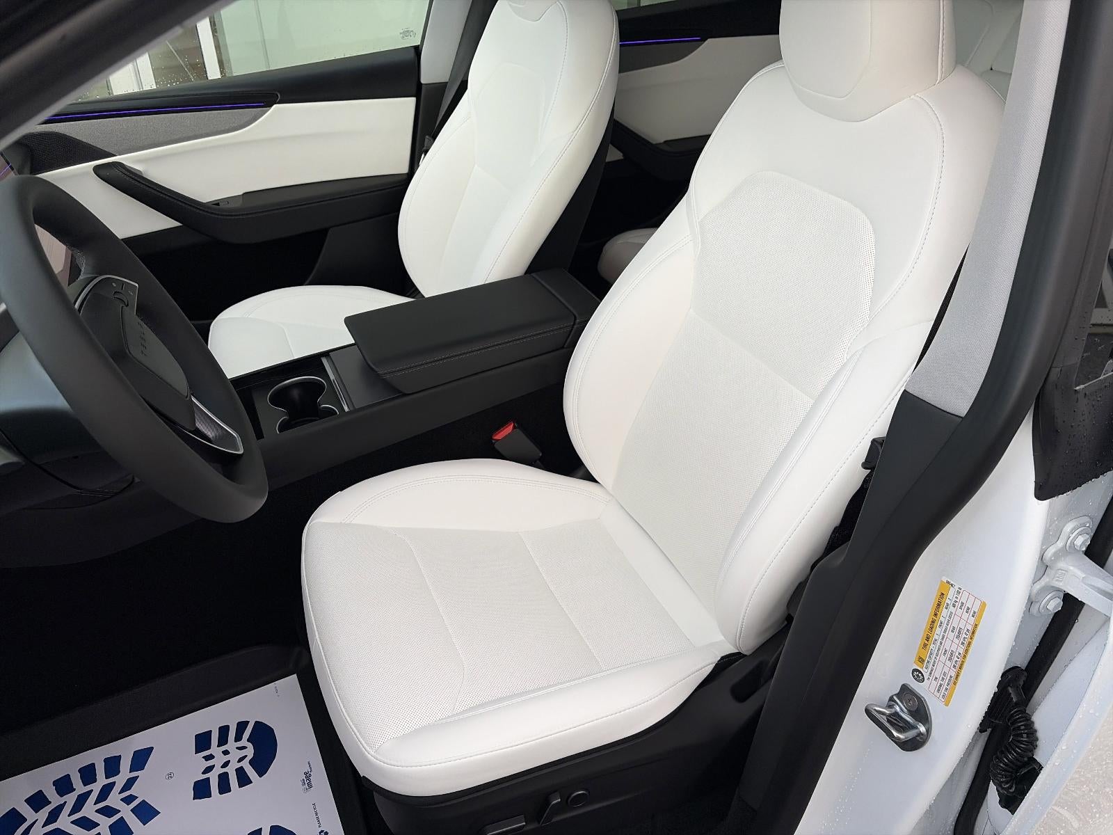 2026 Tesla Model Y AWD