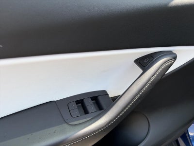 2022 Tesla Model Y Performance AWD