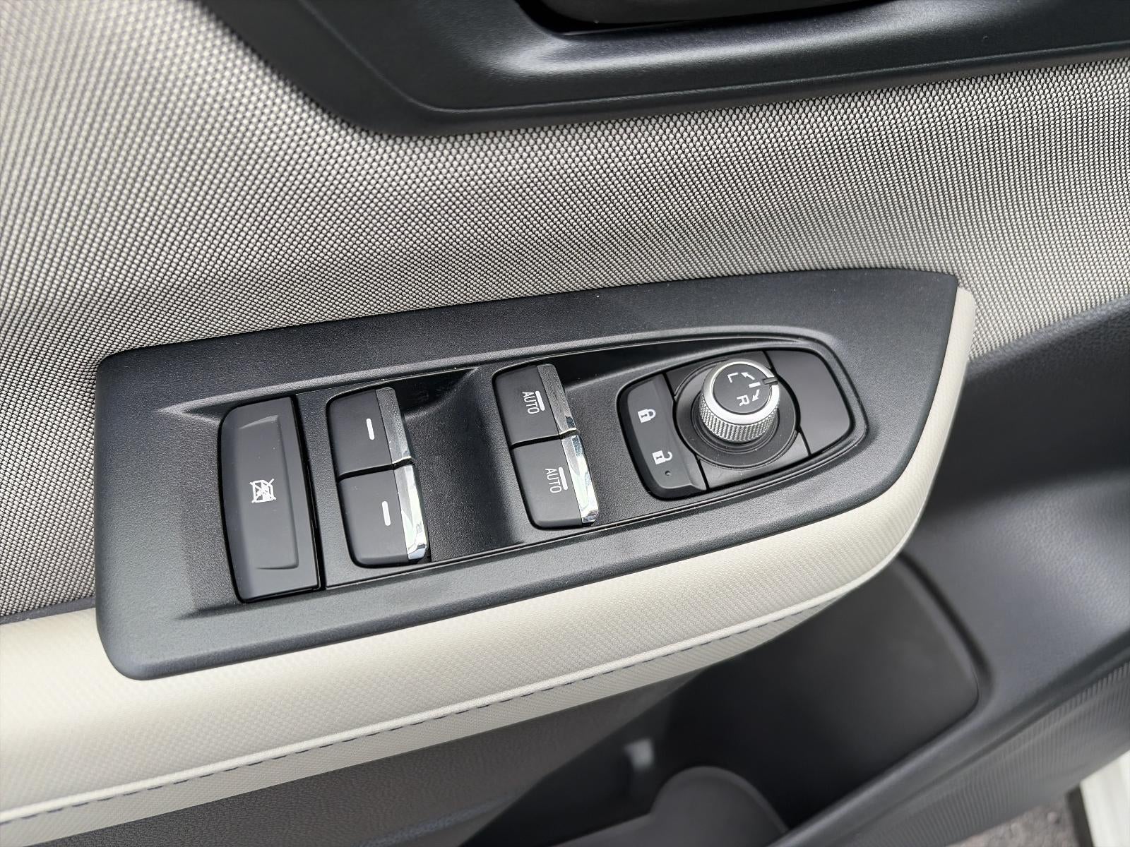 2025 Subaru Forester Premium AWD