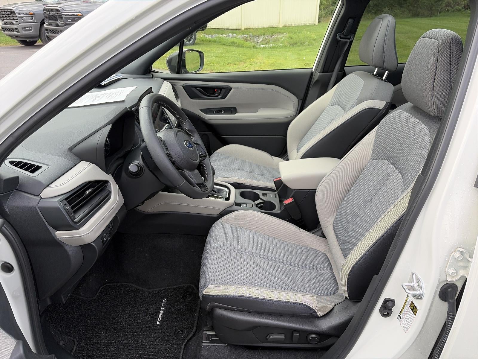 2025 Subaru Forester Premium AWD