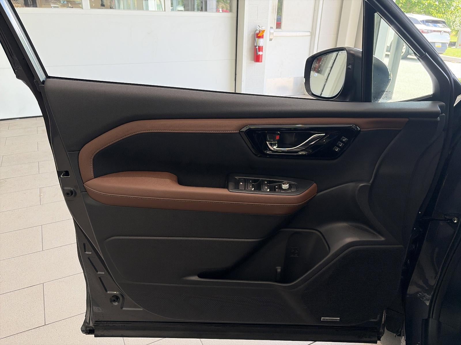 2025 Subaru Forester Touring AWD