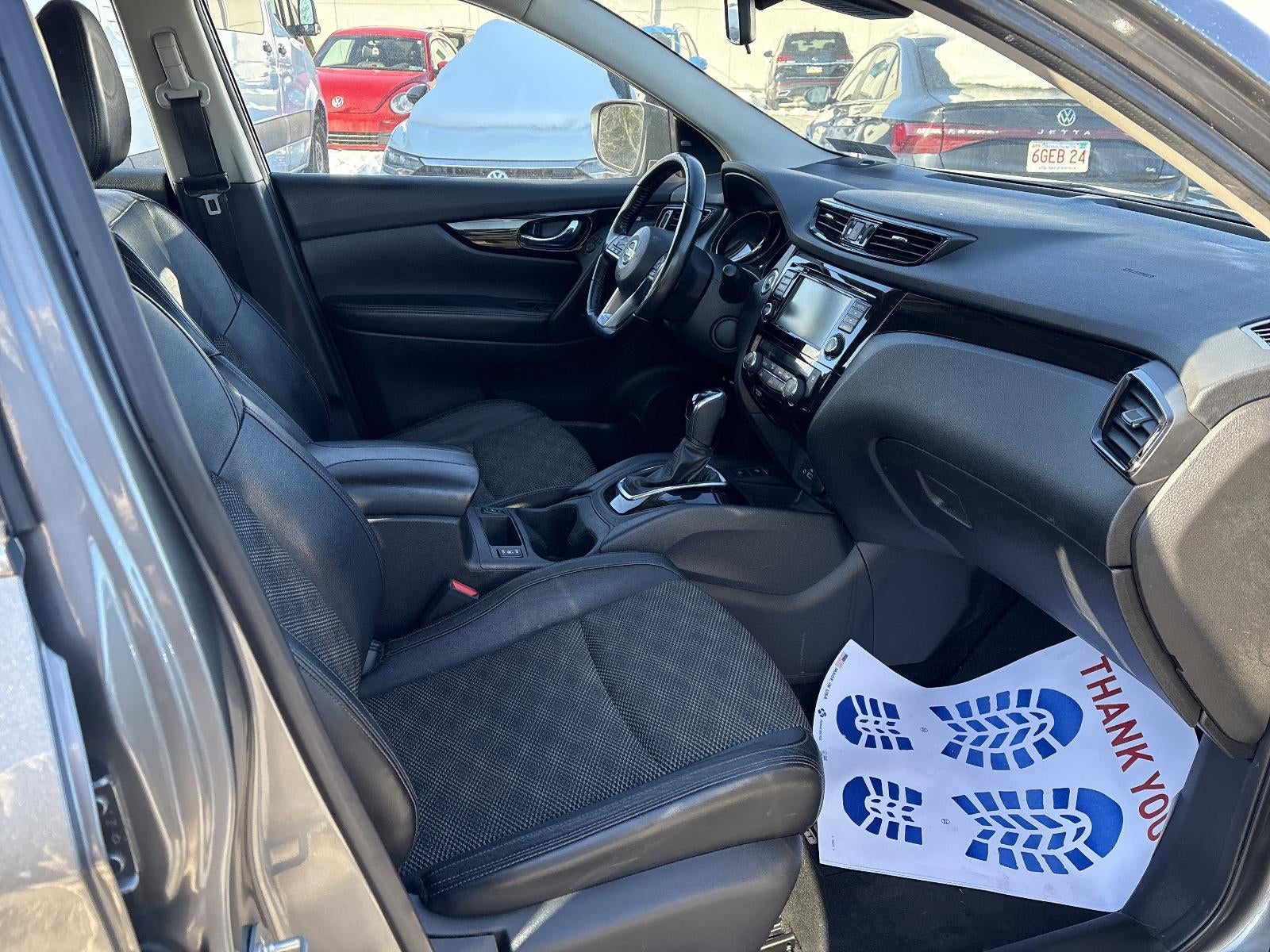 2022 Nissan Rogue Sport AWD SV