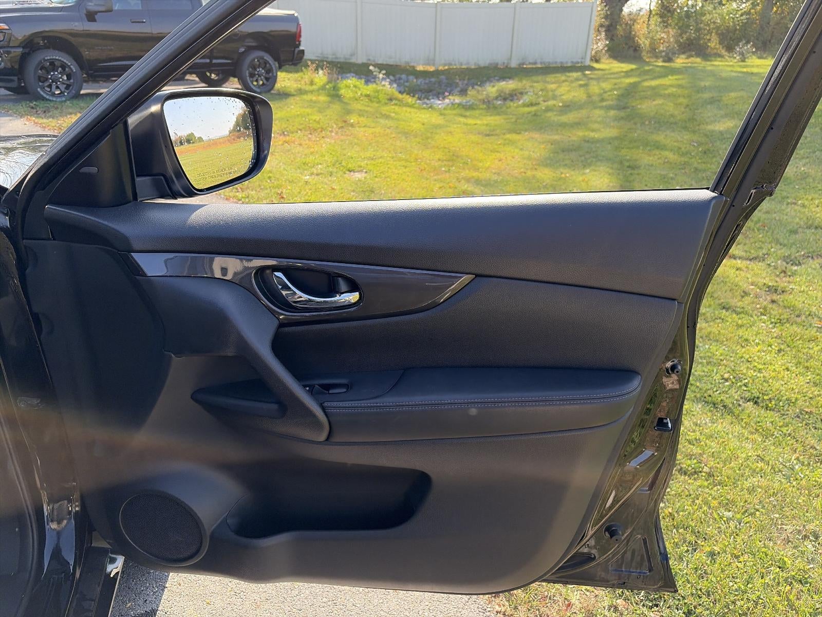2020 Nissan Rogue AWD SV