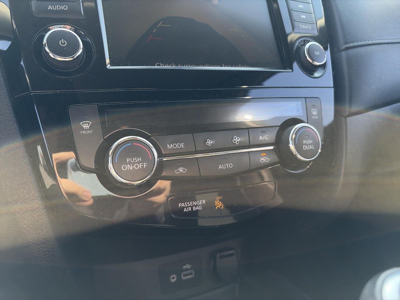 2020 Nissan Rogue AWD SV
