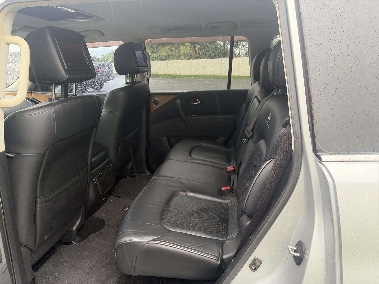 2012 INFINITI QX56 4WD 8-passenger