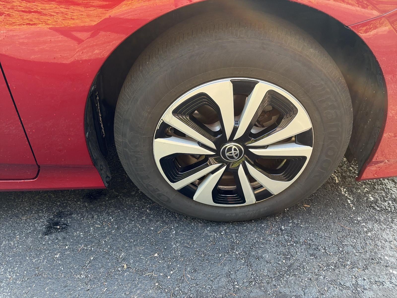 2019 Toyota Prius Prime Premium (Natl)