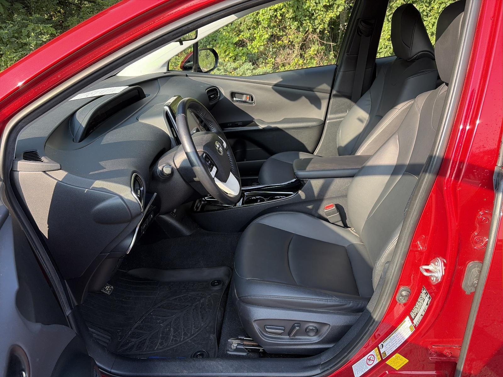 2019 Toyota Prius Prime Premium (Natl)