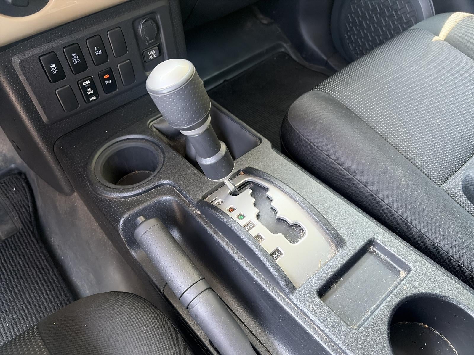 2014 Toyota FJ Cruiser 4WD 4dr Auto (Natl)