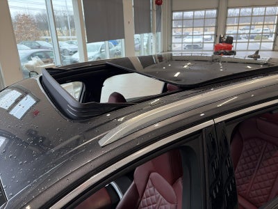 2022 Audi SQ7 Premium Plus 4.0 TFSI quattro