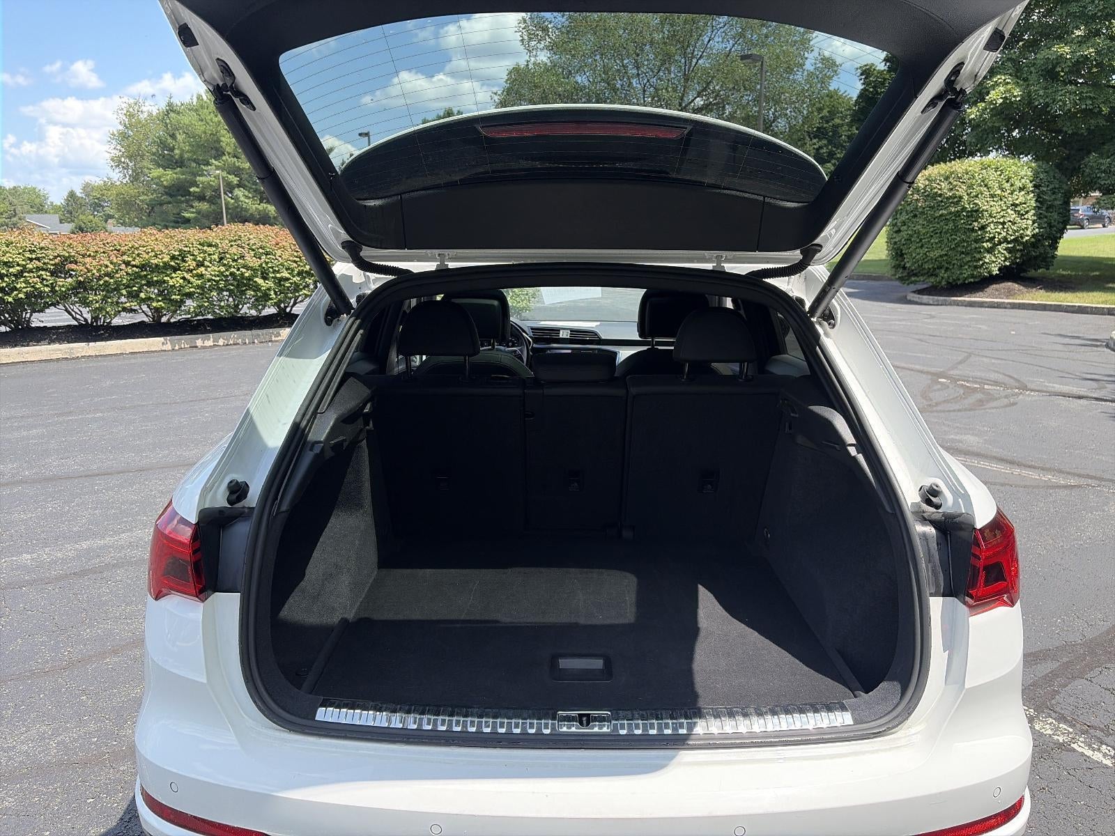 2023 Audi Q3 S line Premium 45 TFSI quattro