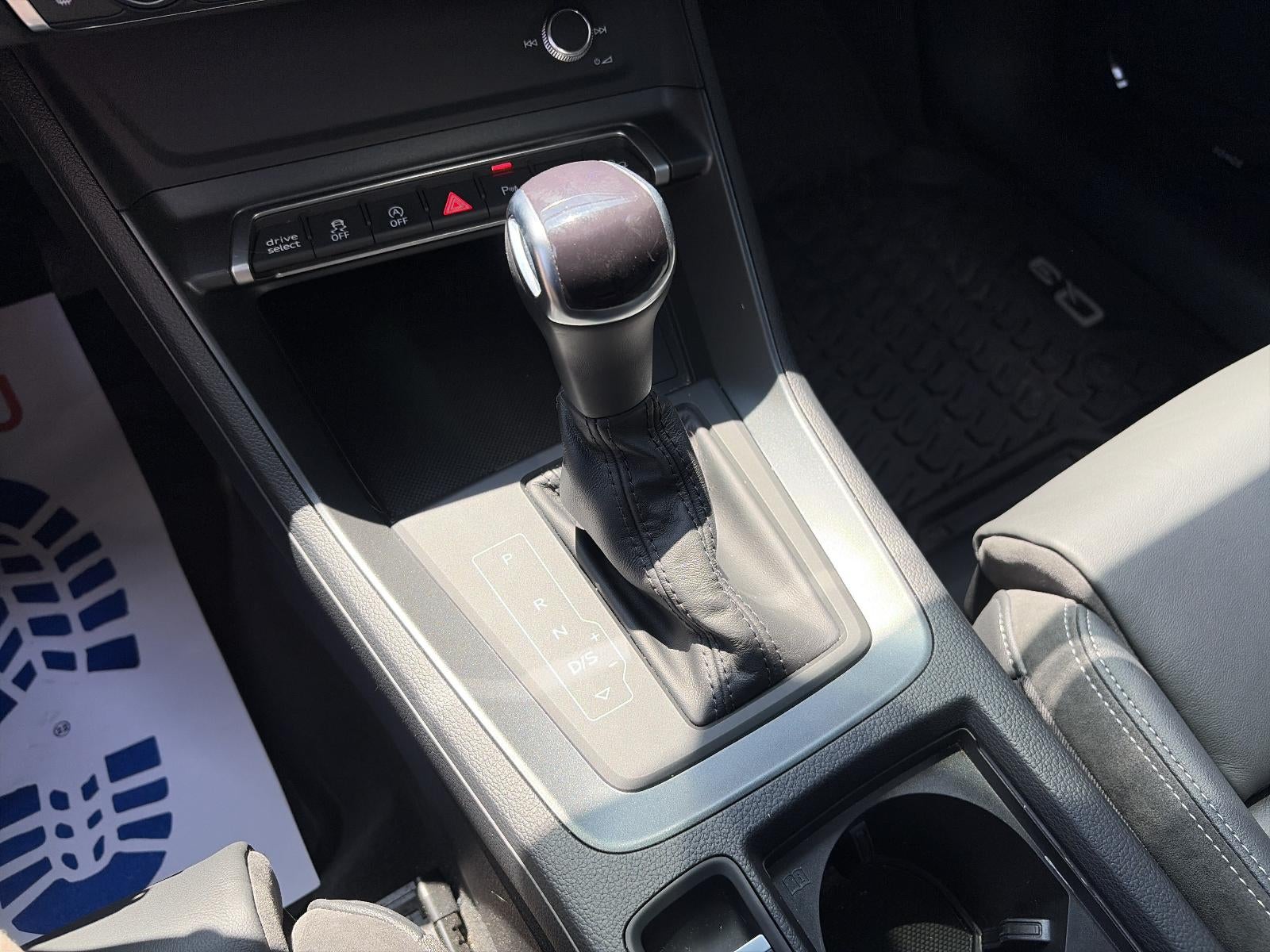 2022 Audi Q3 S line Premium Plus 45 TFSI quattro