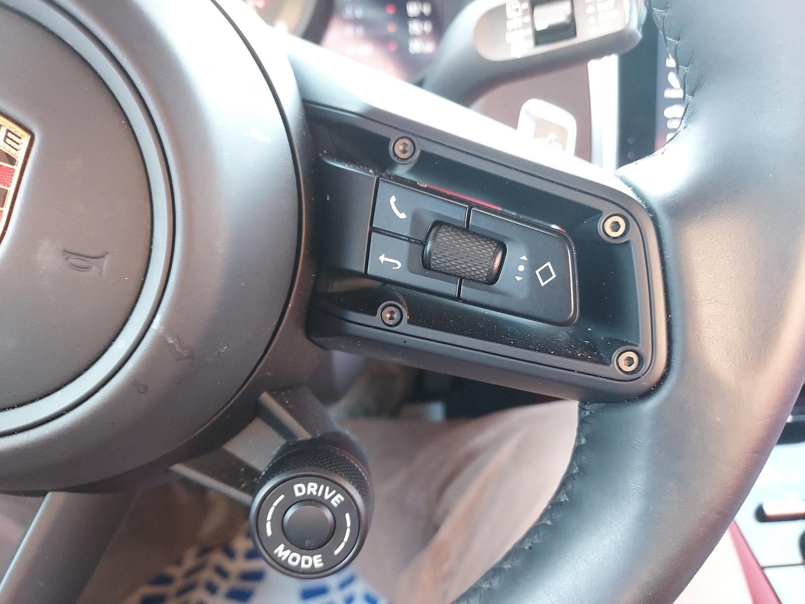 2025 Porsche Macan GTS AWD