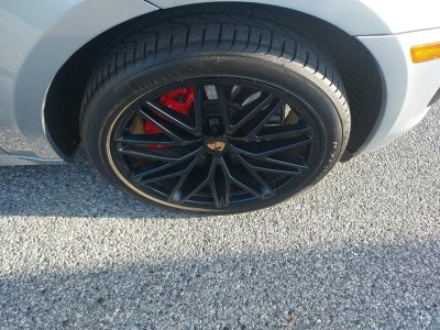 2025 Porsche Macan GTS AWD