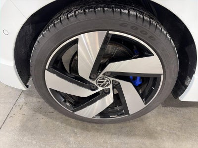 2024 Volkswagen Golf R 2.0T Manual