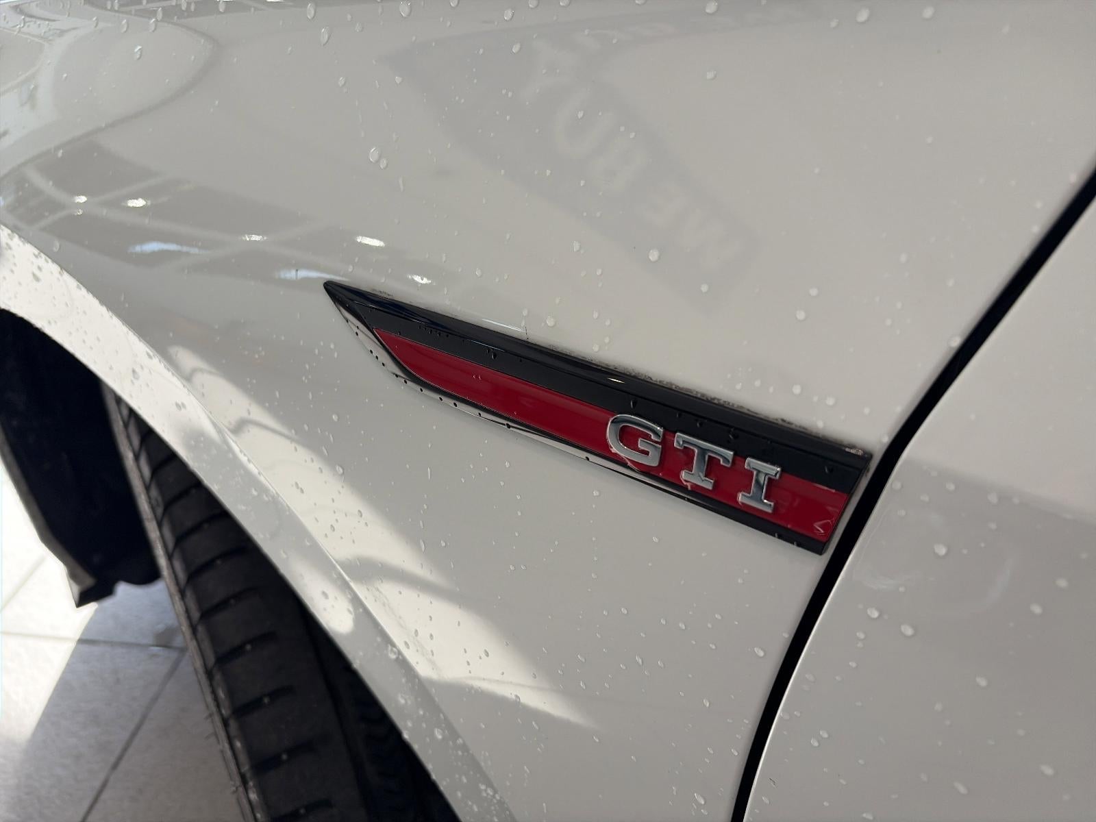 2023 Volkswagen Golf GTI 2.0T SE DSG