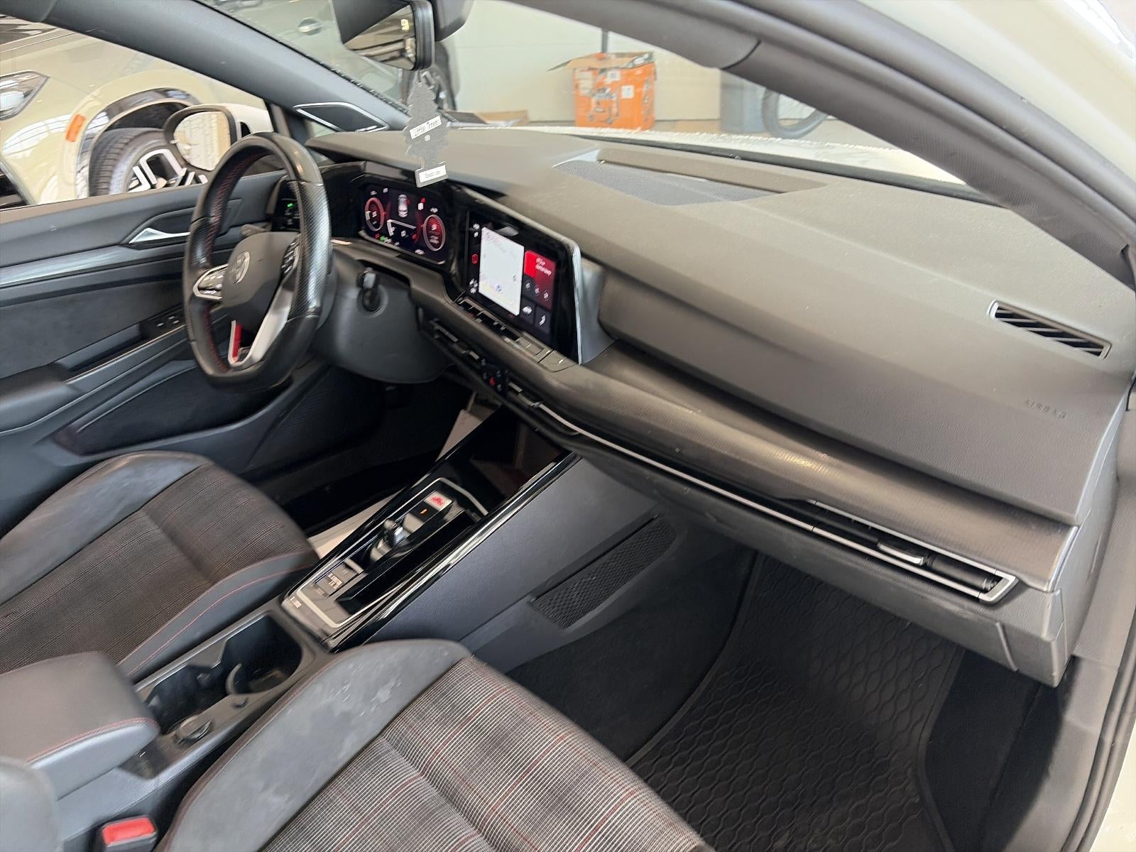 2023 Volkswagen Golf GTI 2.0T SE DSG