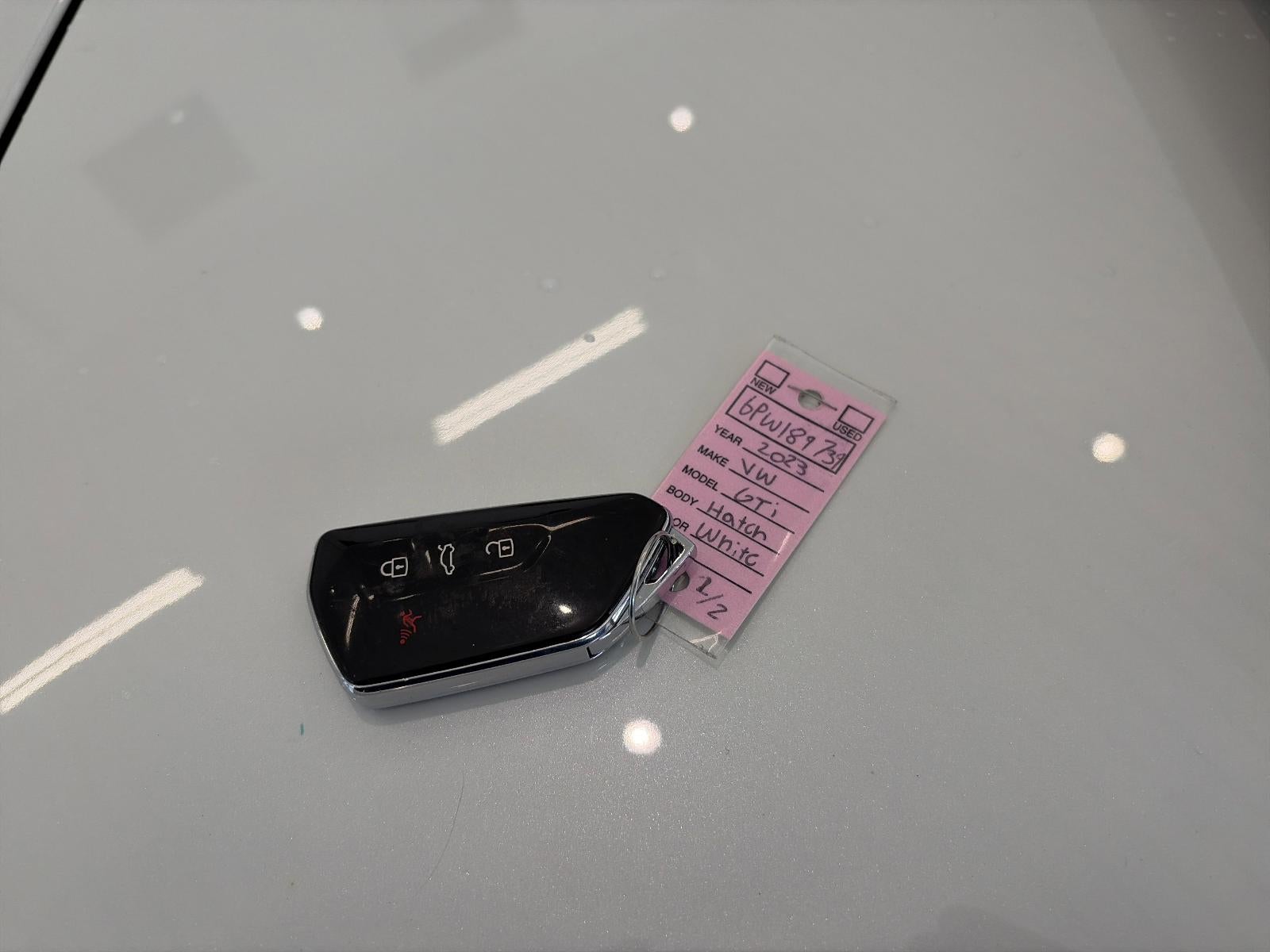 2023 Volkswagen Golf GTI 2.0T SE DSG