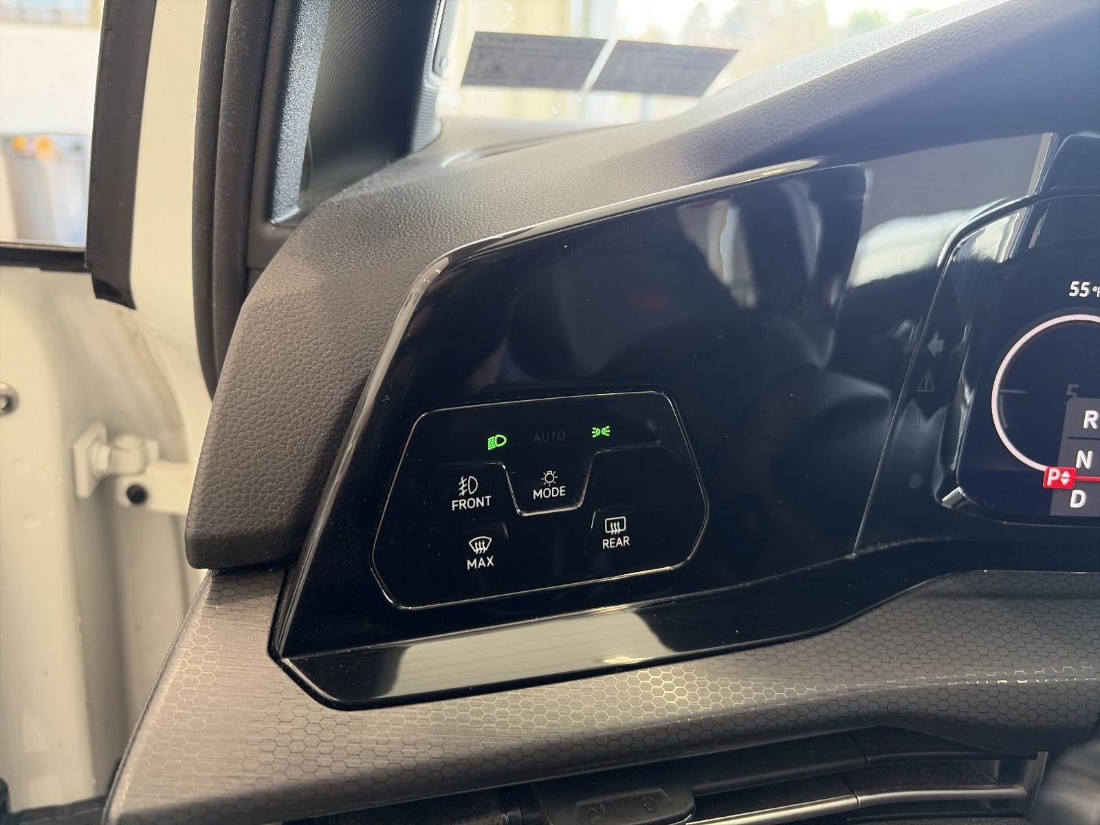 2023 Volkswagen Golf GTI 2.0T SE DSG