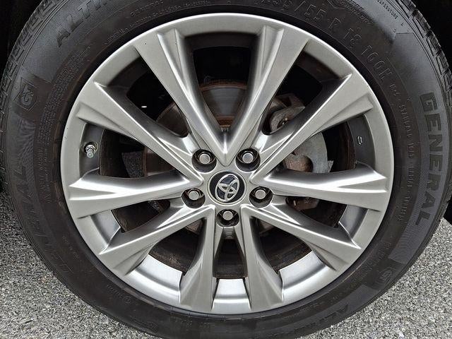 2016 Toyota RAV4 AWD 4dr Limited (GS)