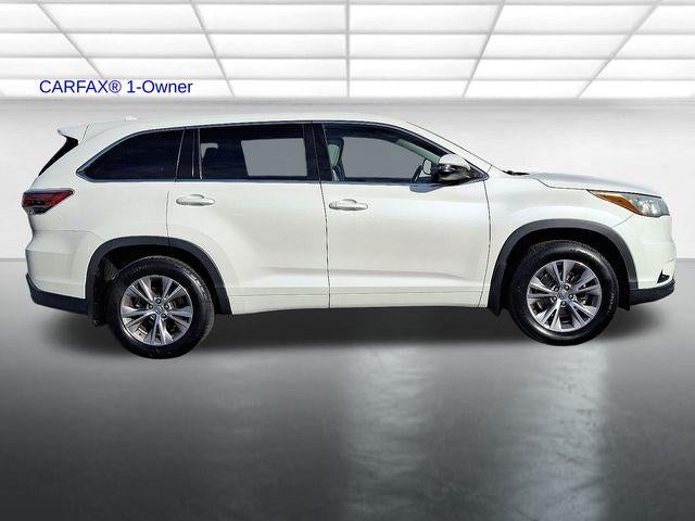 2015 Toyota Highlander AWD 4dr V6 LE (SE)