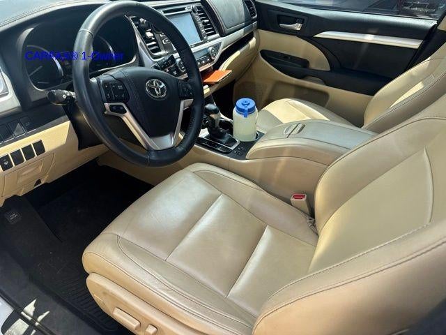 2016 Toyota Highlander AWD 4dr V6 XLE (Natl)