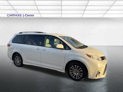 2019 Toyota Sienna XLE Premium FWD 8-Passenger (Natl)