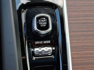 2021 Volvo S60 T5 AWD Momentum