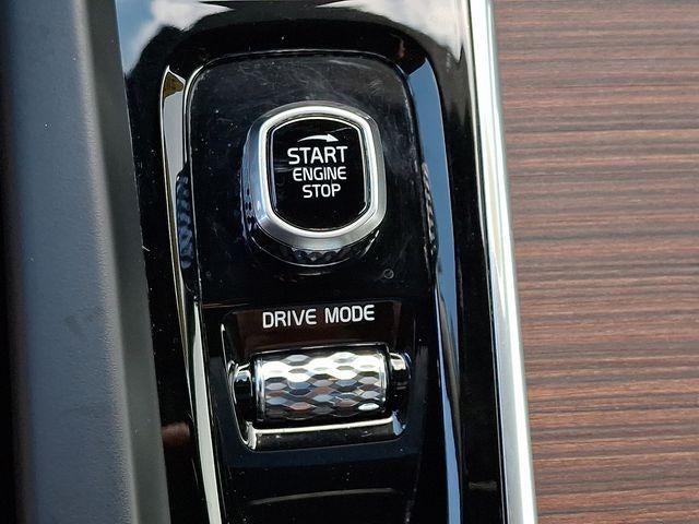 2021 Volvo S60 T5 AWD Momentum